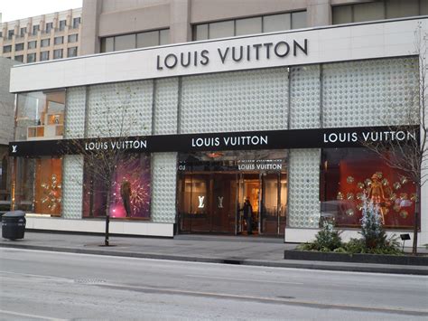 buy louis vuitton online or in store|louis vuitton outlet.